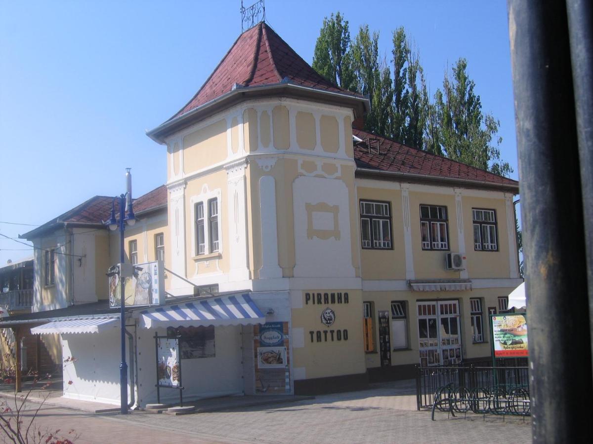 Aqua Apartman Révfülöp Zewnętrze zdjęcie